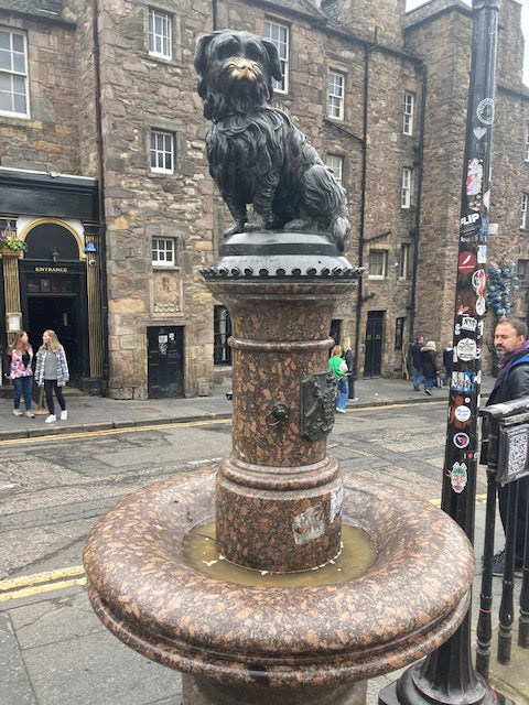 How to Spend One Day in Edinburgh—A Review of Four Walking Tours